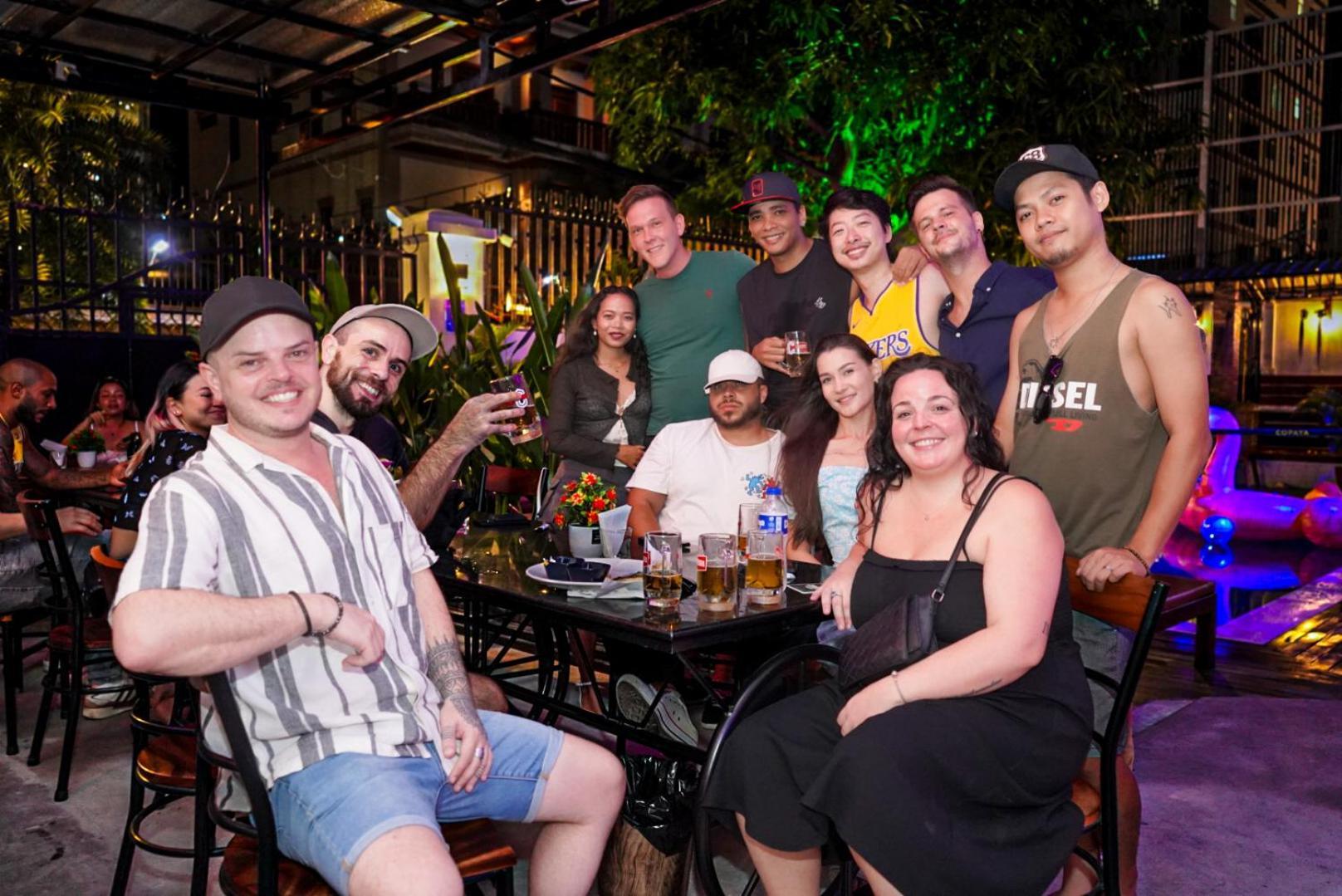 Bliss & Beats Hostel Phnom Pen Exterior foto